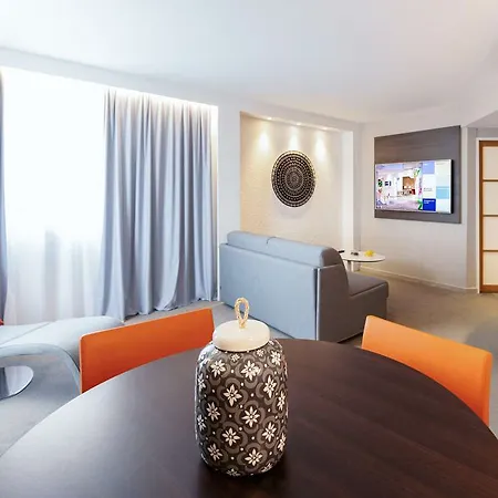 Hotel Novotel Gerland Musée Des Confluences 4*