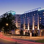 Novotel Gerland Musée Des Confluences 4*