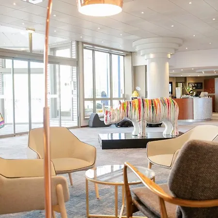 Hotel Novotel Gerland Musee Des Confluences Lyon