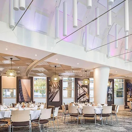 Отель Novotel Gerland Musee Des Confluences 4*