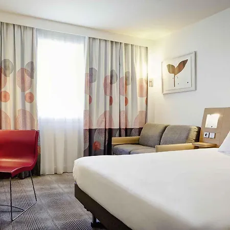 Hotel Novotel Gerland Musee Des Confluences