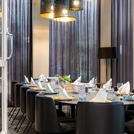 Novotel Gerland Musee Des Confluences Otel 4*