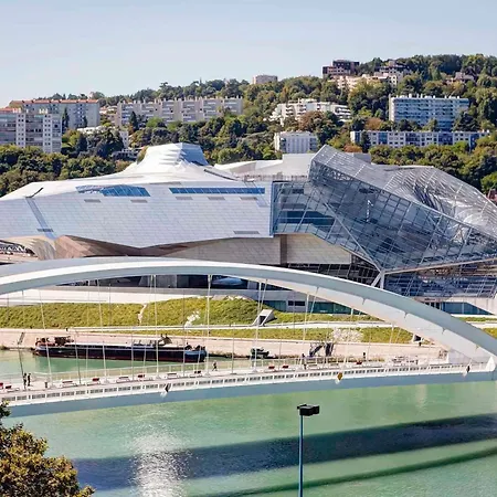 Novotel Gerland Musee Des Confluences Otel Lyon